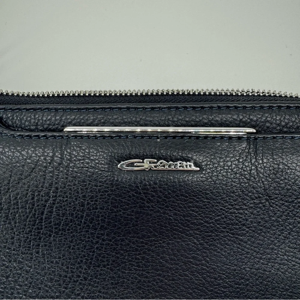 Giorgio Ferretti Black Leather Crossbody Bag Silver Chain Strap Pebbled Finish